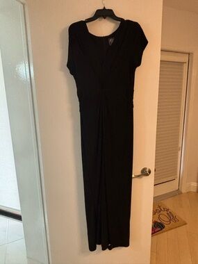 Vince Camuto Black V-Neck Maxi Dress with Gathered Waist